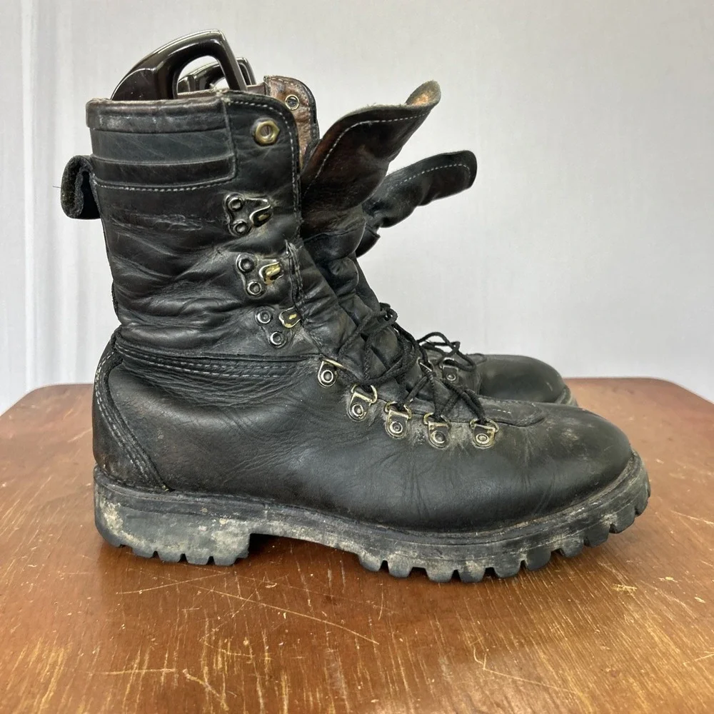 Vintage Herman Survivors Logger Boots Black Leather Vibram Mens 9-10 Wide